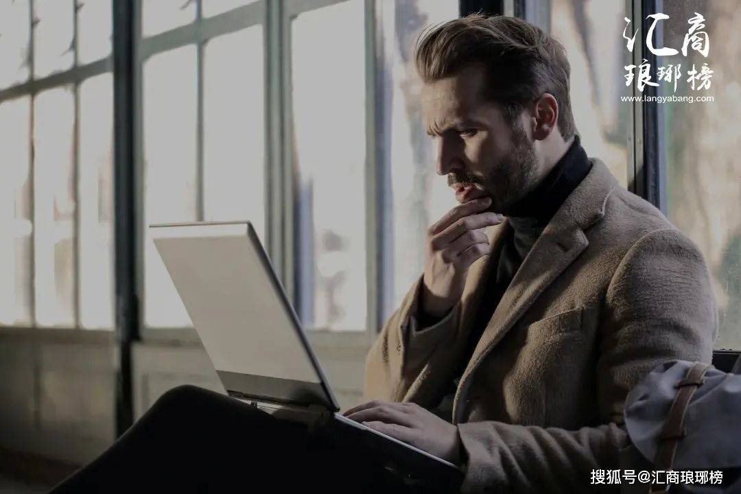 看了100多本书<strong></p>
<p>李永强期货</strong>，用了4年，总结了交易终极取舍问题！