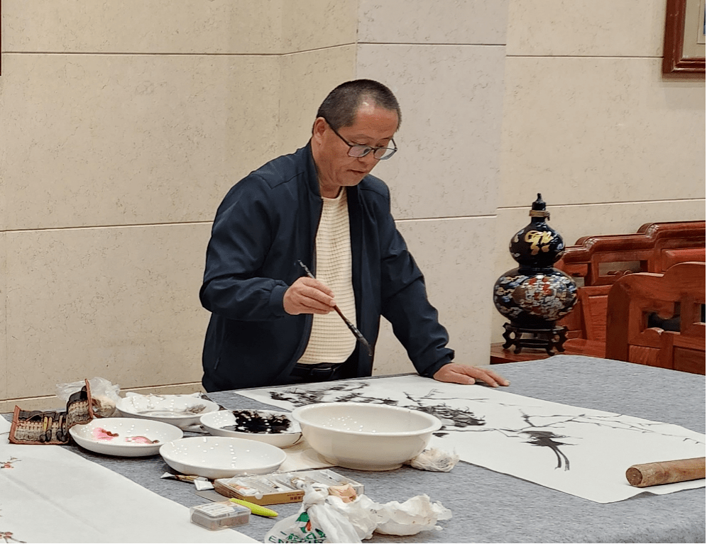 贵阳长坡岭国家级森林公园自然教育基地“旦愿美好●瑞龙纳福”自然教育公益活动招募啦<strong></p>
<p>瑞龙期货</strong>！