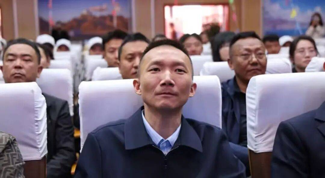 曾跨省调整<strong></p>
<p>莱特币行情</strong>，“85后”袁林鹏提名为县长人选