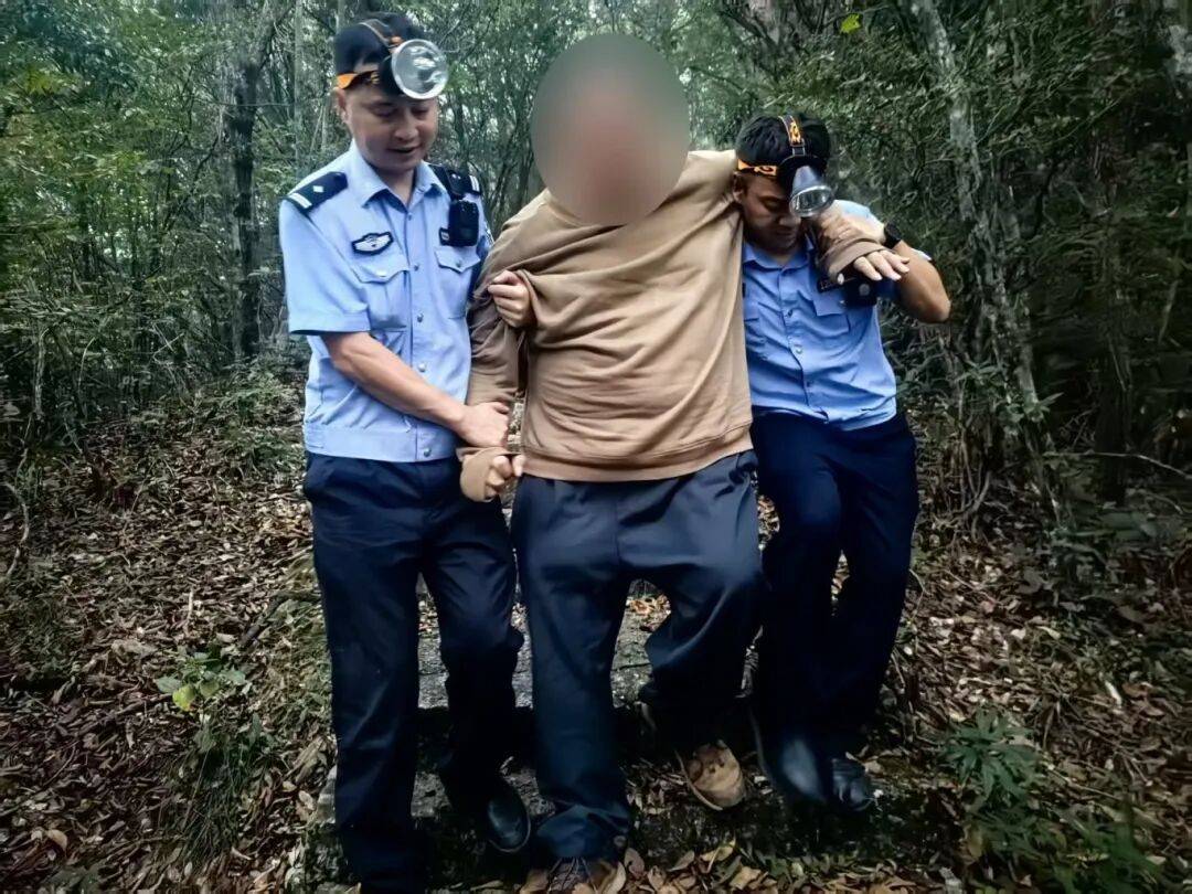 杭州一山脚下<strong></p>
<p>莱特币行情</strong>，网约车司机报警！从清晨等到深夜，未等到乘客下山……紧急搜救！