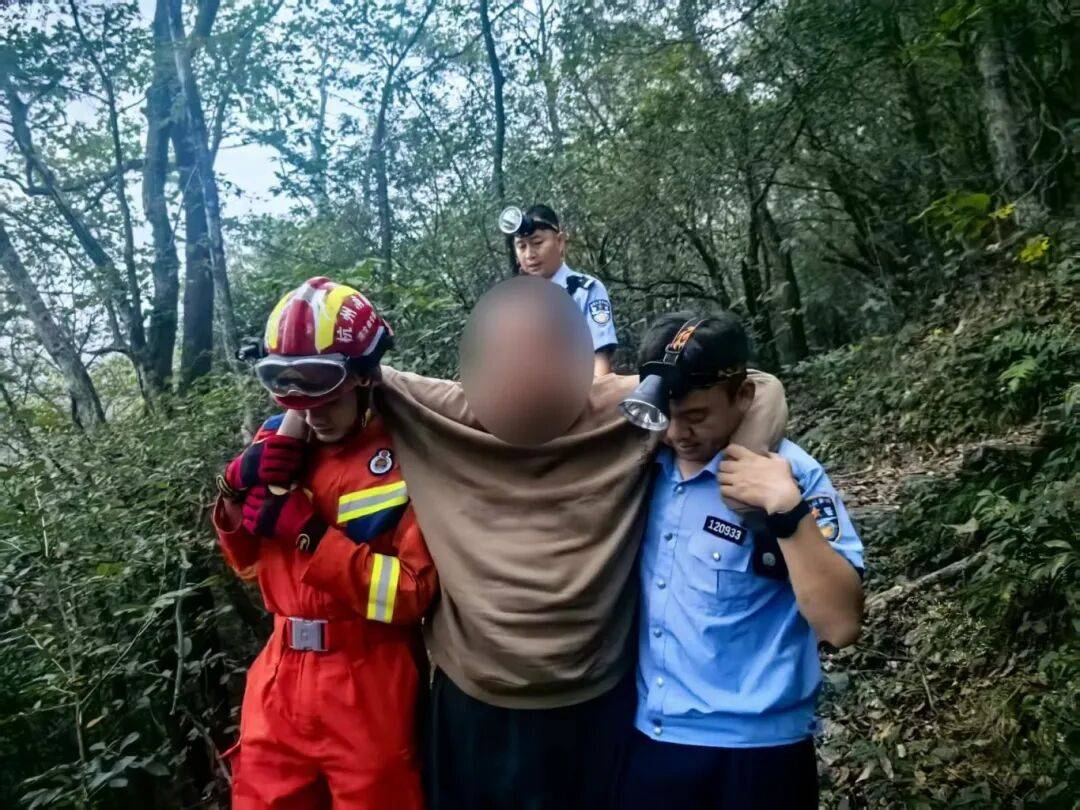 杭州一山脚下<strong></p>
<p>莱特币行情</strong>，网约车司机报警！从清晨等到深夜，未等到乘客下山……紧急搜救！