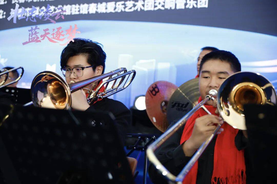 DNA彻底动了！全场跟唱<strong></p>
<p>莱特币行情</strong>，这氛围太顶了！