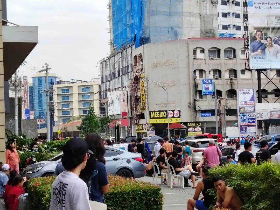 在菲华人亲历7.6级强震：震感强烈<strong></p>
<p>欧易交易所</strong>，有女生被吓哭｜鱼眼·热点