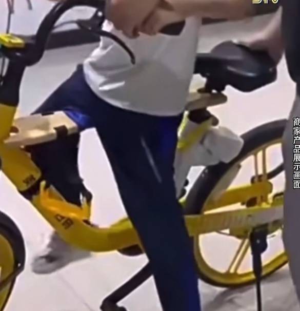 看着都疼<strong></p>
<p>欧易okex官网</strong>！上海街头一男子突然求助：10岁女儿被死死卡住！这个行为太危险→