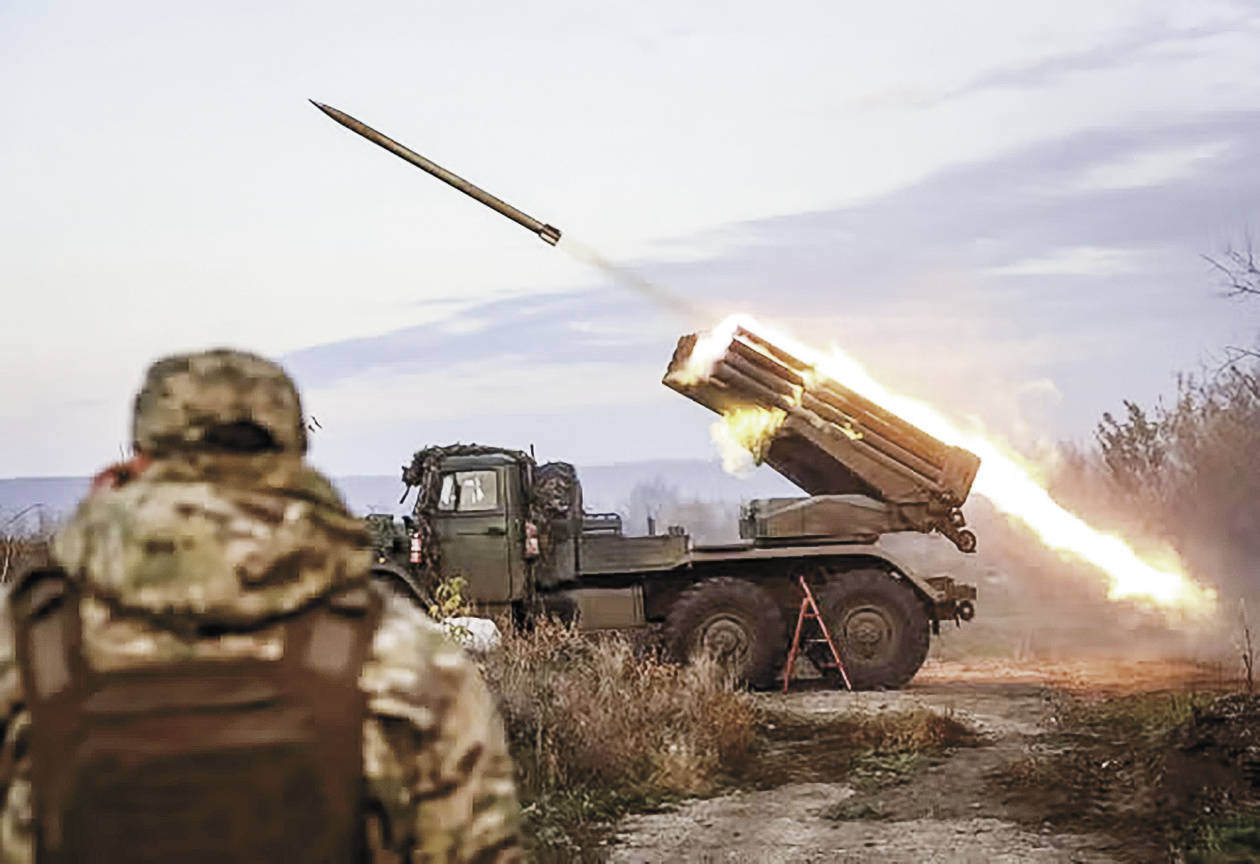 普京对西方供乌武器划“红线”:若使用“战斧”导弹袭击俄领土<strong></p>
<p>易欧</strong>,将招致惊人回应