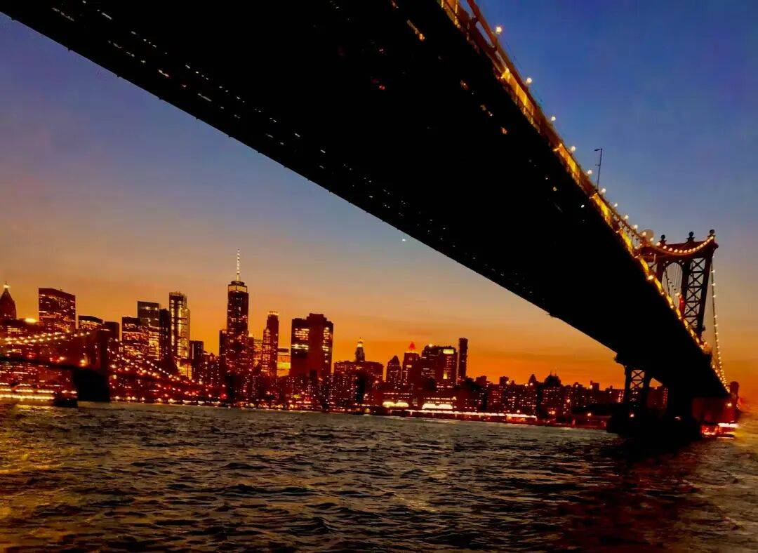 中美贸易谈判破冰<strong></p>
<p>易欧app</strong>,聚焦五大核心领域达成共识