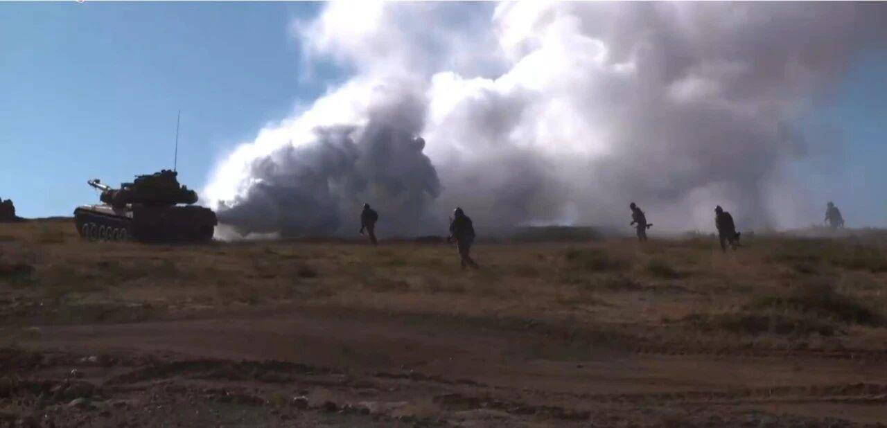 大场面!机器狗、无人机开路<strong></p>
<p>欧易网页版</strong>,实兵对抗演练画面公布