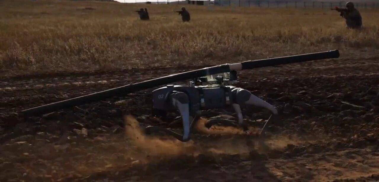 大场面!机器狗、无人机开路<strong></p>
<p>欧易网页版</strong>,实兵对抗演练画面公布