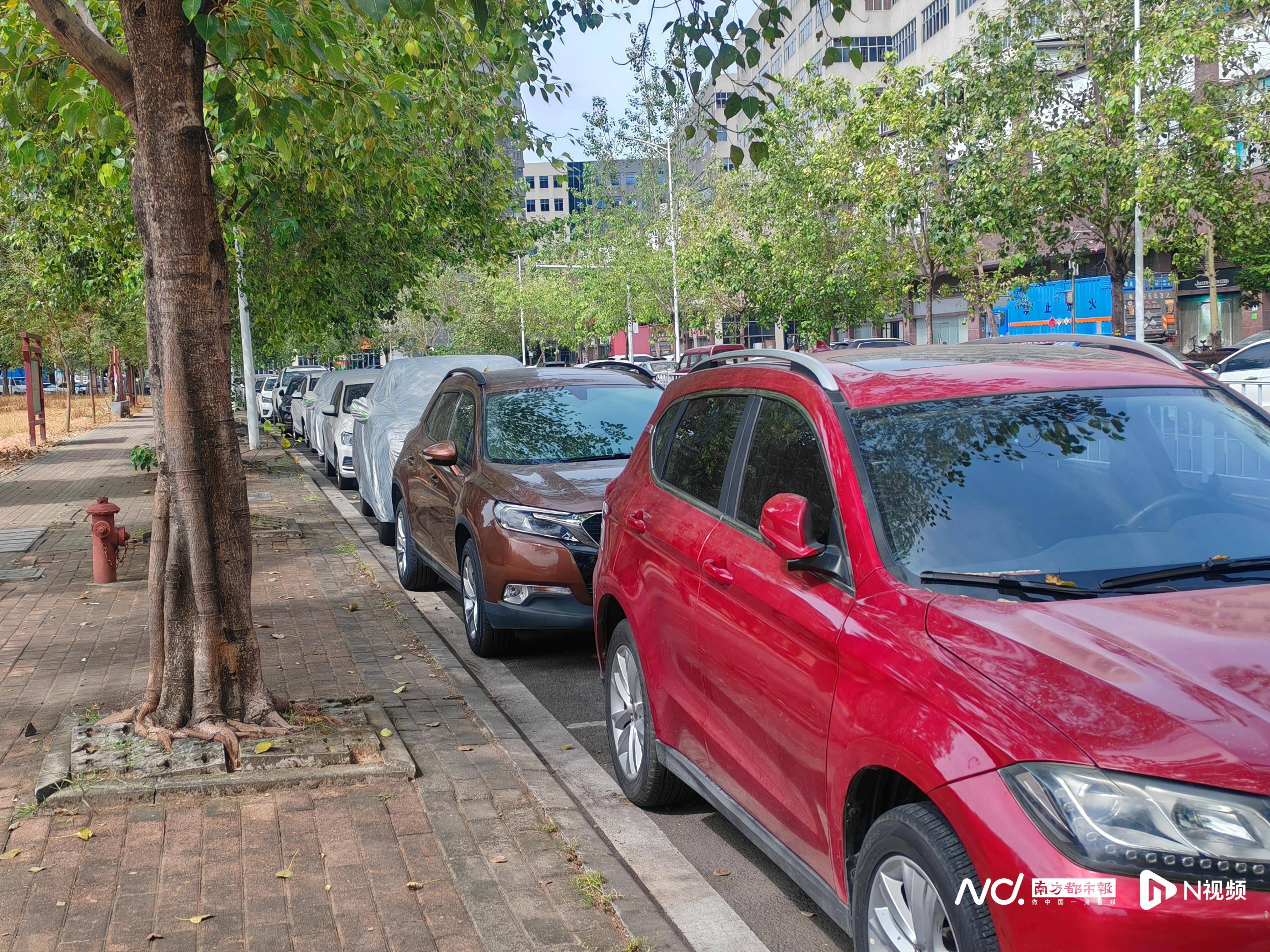 东莞一村告示：停放超过五日的“僵尸车”<strong></p>
<p>欧易网</strong>，或将拖车处理