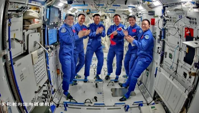 神舟二十号航天员返回任务正有序推进<strong></p>
<p>欧易网</strong>,空间站组合体状态正常