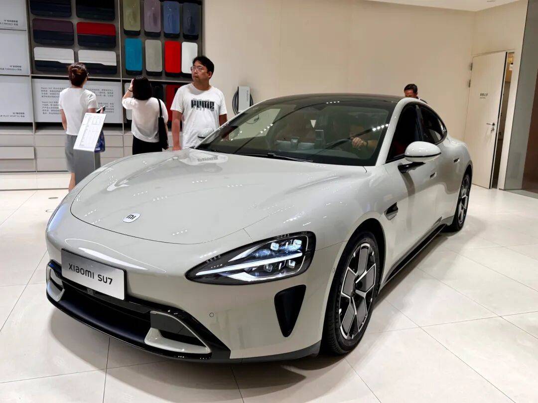 小米SU7常州再起火<strong></p>
<p>欧易更新</strong>!车主称“锂电池未及时取出”
