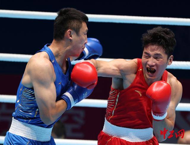 全运会拳击男子80公斤级决赛<strong></p>
<p>欧易更新</strong>，王小保夺冠！