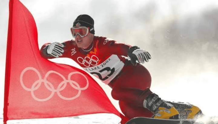 悬赏1500万美金!前奥运选手涉多起案件<strong></p>
<p>欧意</strong>,被列入十大通缉犯