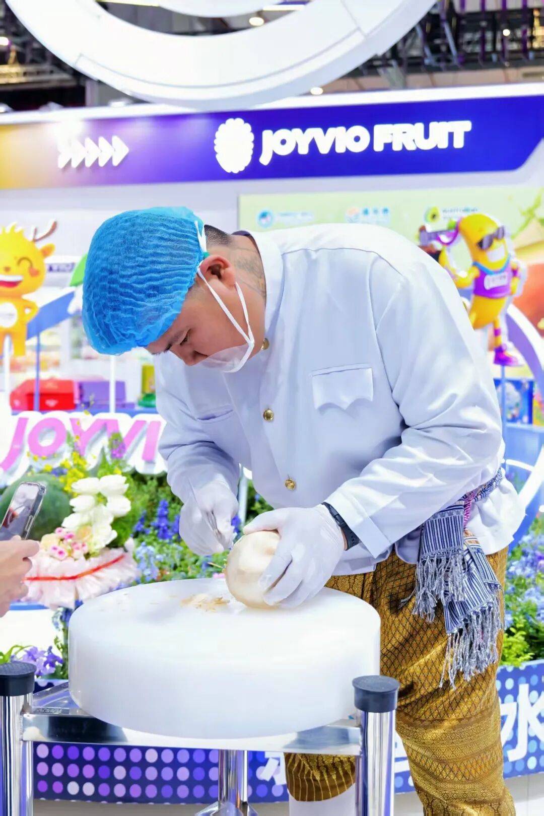 椰子水之外<strong></p>
<p>欧意官网</strong>，大公司争夺40亿元生椰市场