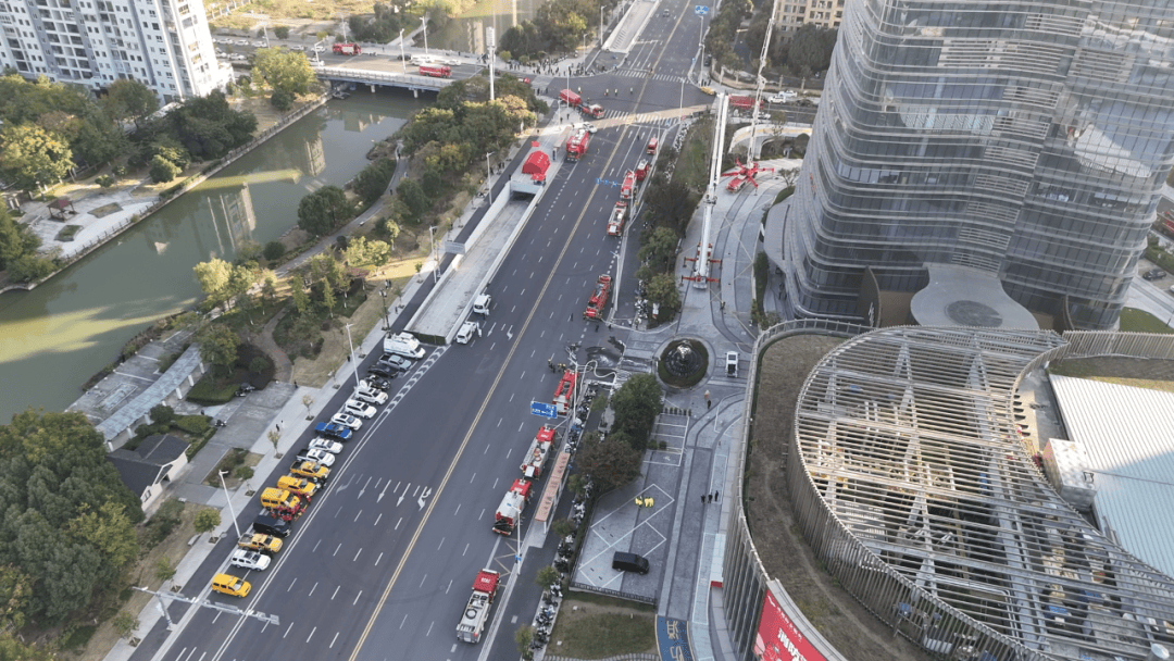 直击339米温州第一高楼“灭火救援现场”<strong></p>
<p>欧意钱包</strong>,多部门紧急联动“以练促战”!