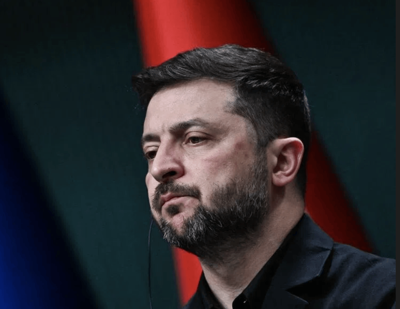 泽连斯基名字首次间接出现在乌克兰贪腐案中<strong></p>
<p>欧意钱包</strong>，他将如何“退场”？