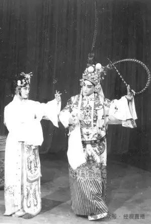 “何晴告别仪式”不公开对外吊唁<strong></p>
<p>数字货币交易所</strong>,好友:她本想跟李雪健一样,战胜病魔,走回舞台