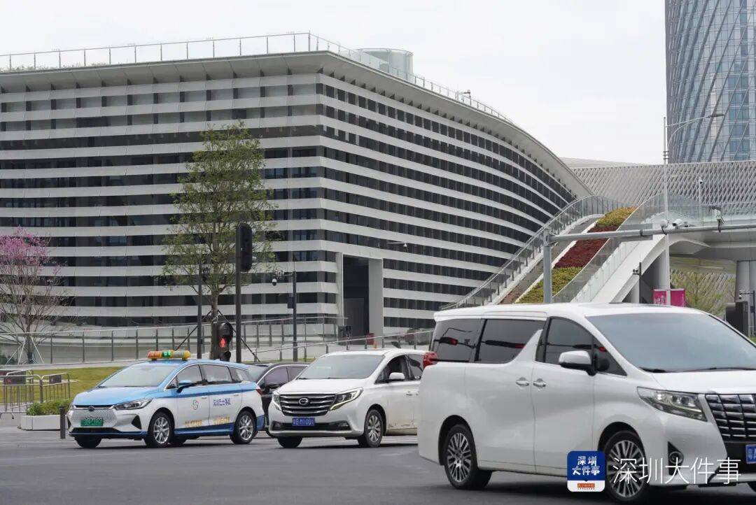 已撤下！深圳网红地标火速拆除争议招牌<strong></p>
<p>虚拟币</strong>，曾连夜发公开信