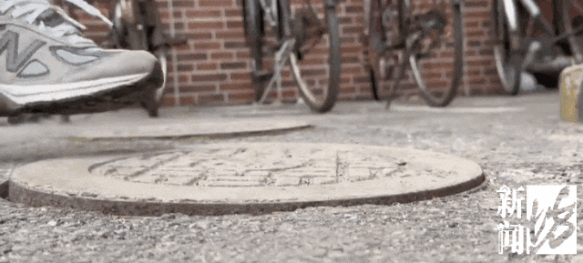 太夸张!上海人比比谁家楼下井盖多!有人家门口100个<strong></p>
<p>虚拟币交易平台app</strong>,“走路难!到处都像贴膏药”...