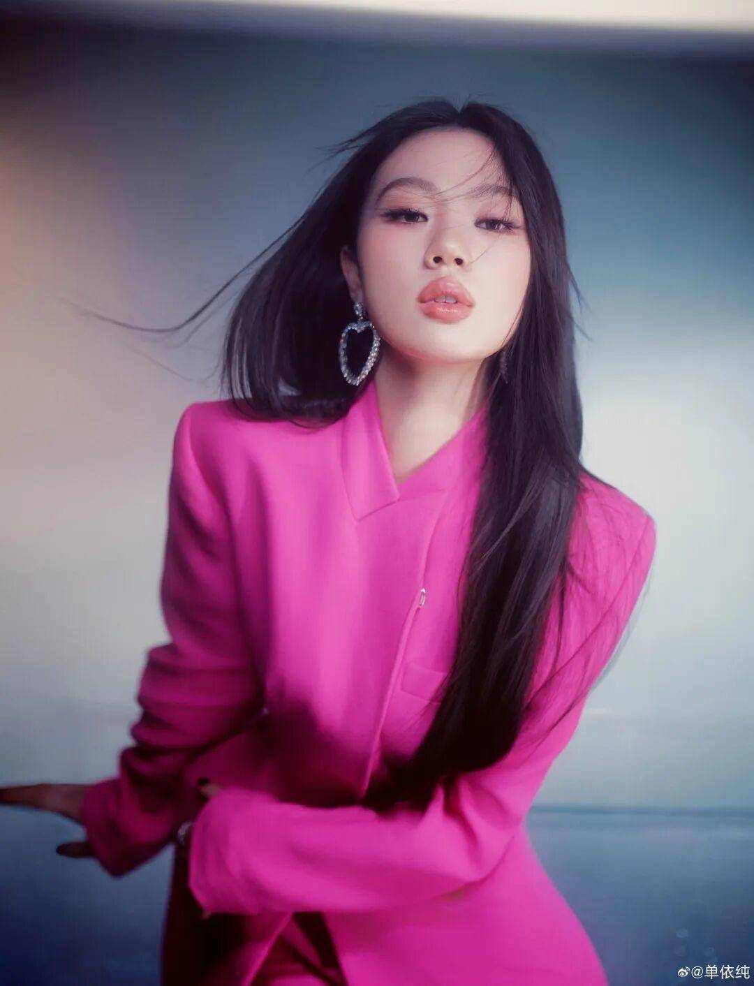 吴向飞喊话李荣浩道歉：未授权唱我的歌；李荣浩火速回应：请列明场次<strong></p>
<p>虚拟货币投资</strong>，若侵权一定赔偿道歉