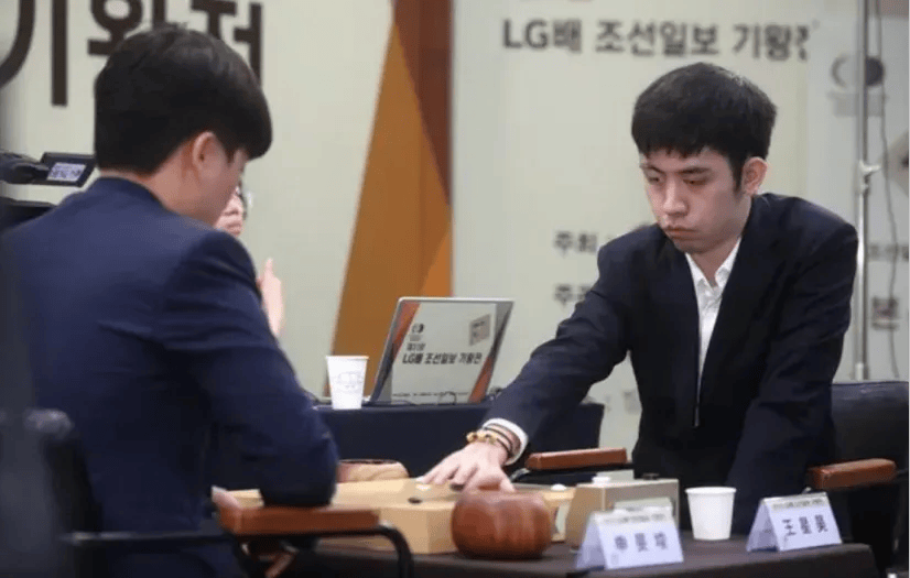 逆转夺下LG杯世界冠军<strong></p>
<p>虚拟货币研讨会</strong>，当年的顽童已成中国围棋的领军人物